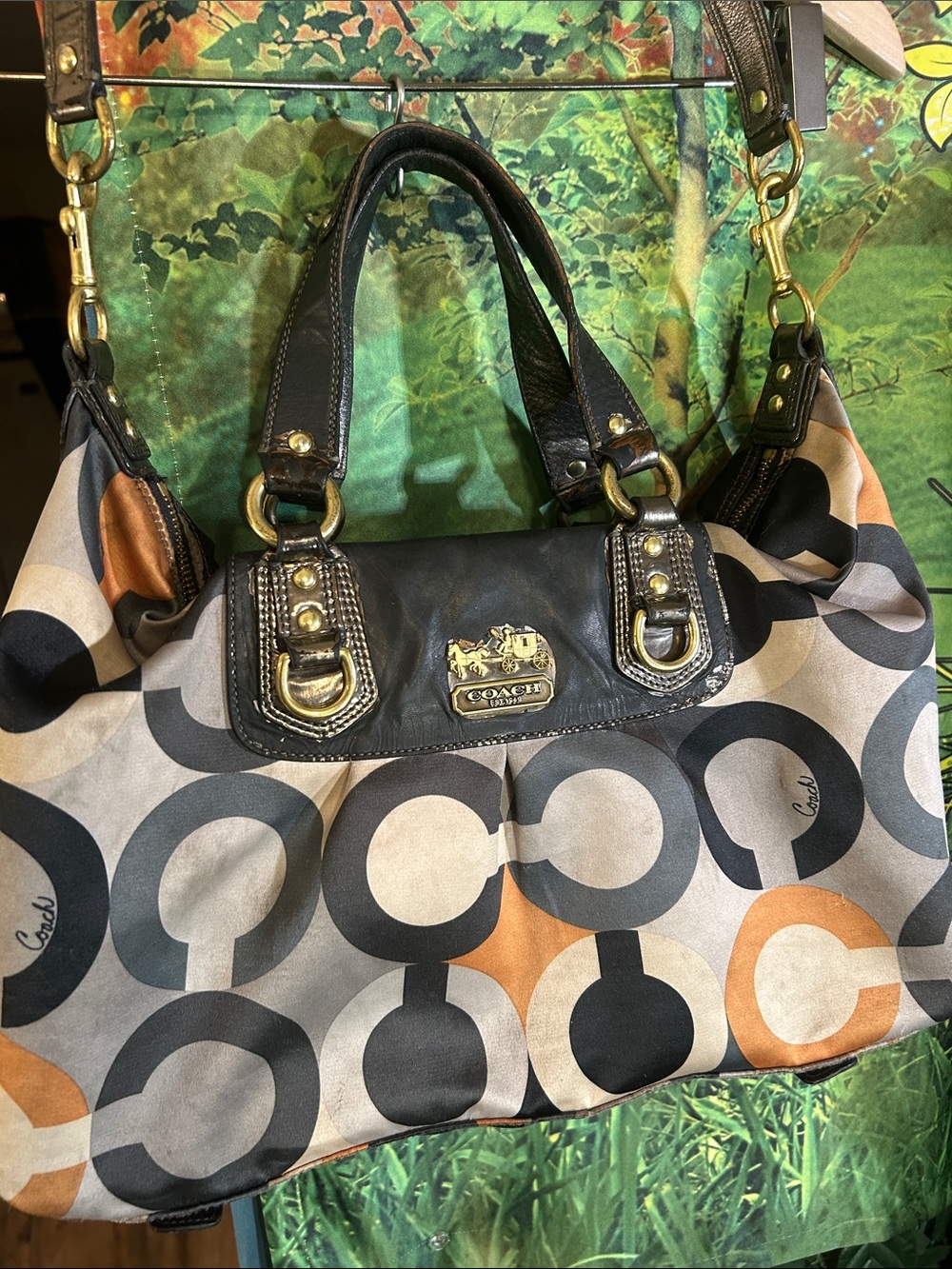 Coach Madison Graphic Multi Color Op Art Shoulder Bag:USED!VIEW ALL PICS B/4 Buy - Picture 2 of 13